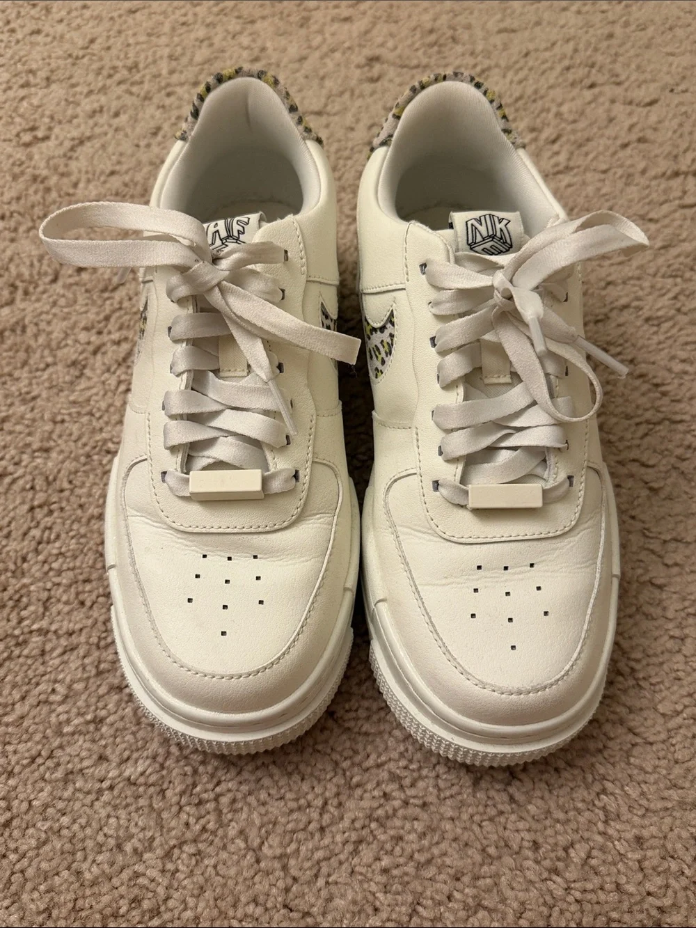 Nike low top